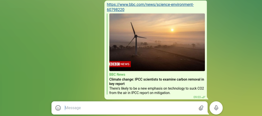 Ein Screenshot eines Telegram-Chats. Zu sehen ist ein geposter Link, der eine Vorschau-Karte generiert ist. Der Link führt zu einer BBC News Seite zum Thema Klimawandel. Auf dem Vorschaubild ist eine Windturbine vor einem Sonnenuntergang zu sehen.